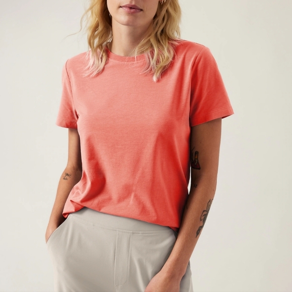 Kate Lord collection t-shirt (NWT) - Picture 1 of 4